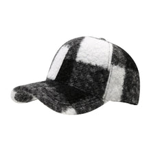Load image into Gallery viewer, New Autumn and Winter Classic Plaid Patchwork Versatile Baseball Cap Retro British Thickened Unisex Warm Peaked Cap