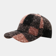 Load image into Gallery viewer, New Autumn and Winter Classic Plaid Patchwork Versatile Baseball Cap Retro British Thickened Unisex Warm Peaked Cap